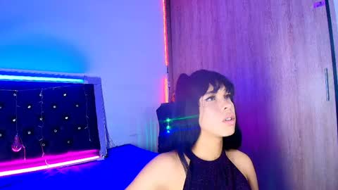 Snapshot of sweetmagic6 chatting on 04-30-26, 11:42 sweetmagic6 online show from 04-30-26, 11:42