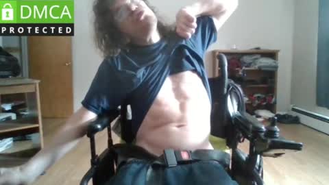 Snapshot of sweetman4u75 chatting on 04-03-26, 03:32 Sweet Man online show from 04-03-26, 03:32