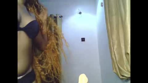 Snapshot of sweetmila9 chatting on 04-24-26, 04:15 sweetmila9 online show from 04-24-26, 04:15