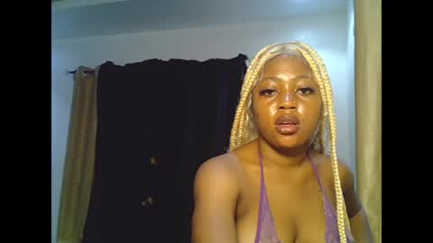 Snapshot of sweetmila9 chatting on 05-26-26, 08:43 sweetmila9 online show from 05-26-26, 08:43