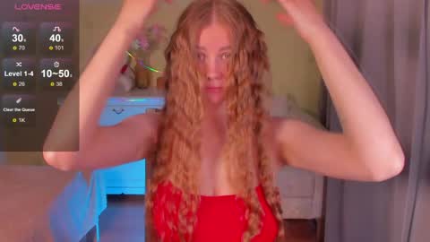 Snapshot of sweetmilkis chatting on 05-26-26, 06:37 Swetmilkis online show from 05-26-26, 06:37