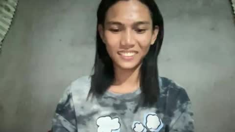 Nia online show from 11-23-25, 09:42