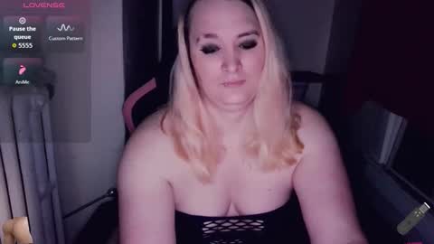 Snapshot of sweetmorgan90 chatting on 04-03-26, 12:36 SweetMorgan online show from 04-03-26, 12:36