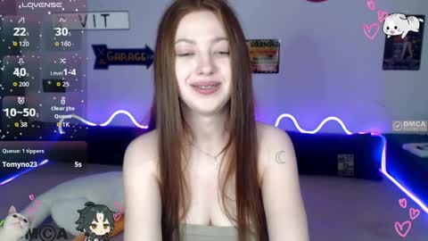 Snapshot of sweetmuffin88 chatting on 05-11-26, 02:45 sweetmuffin88 online show from 05-11-26, 02:45