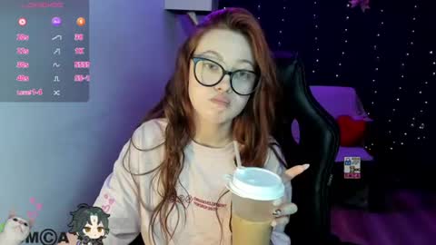 Snapshot of sweetmuffin88 chatting on 07-16-26, 12:33 sweetmuffin88 online show from 07-16-26, 12:33