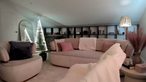 Nicole online show from 07-11-26, 04:37