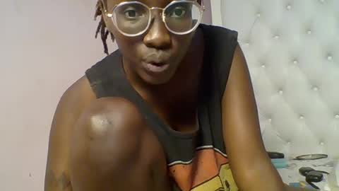 Novah girlie online show from 05-30-26, 05:43