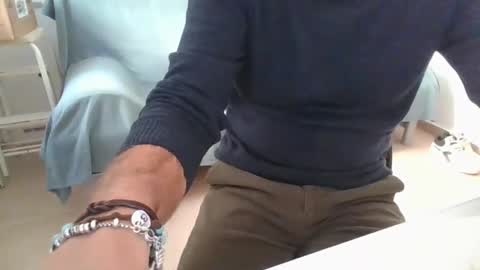 sweetnsauer online show from 01-29-25, 01:38