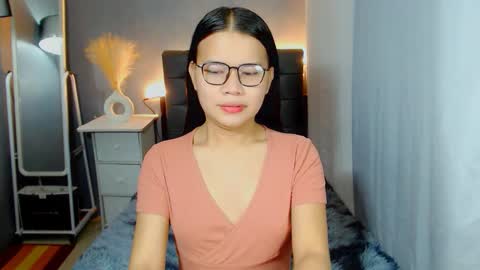 Snapshot of sweetnwildts chatting on 10-08-25, 01:03 Ghena online show from 10-08-25, 01:03