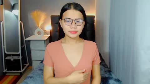 Snapshot of sweetnwildts chatting on 10-09-25, 01:47 Ghena online show from 10-09-25, 01:47