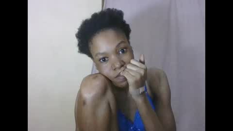 ESTHER online show from 05-03-26, 01:22