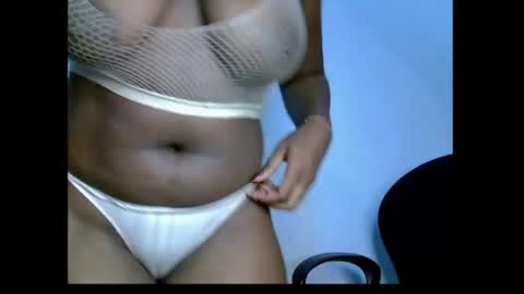 LILY BRANDY online show from 04-18-26, 06:23