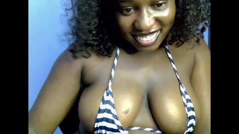 LILY BRANDY online show from 05-10-26, 07:52