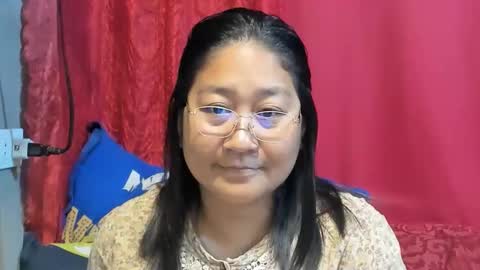 Snapshot of sweetpilipina88 chatting on 04-09-26, 09:20 MIA online show from 04-09-26, 09:20
