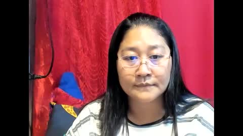 Snapshot of sweetpilipina88 chatting on 04-15-26, 06:42 MIA online show from 04-15-26, 06:42