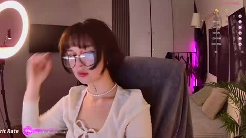Snapshot of sweetriso chatting on 05-24-26, 08:25 Alice online show from 05-24-26, 08:25