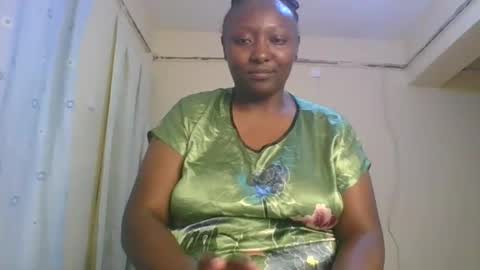 Snapshot of sweetrose2049 chatting on 05-29-26, 03:43 Rose Watetu online show from 05-29-26, 03:43