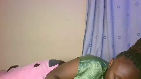 Snapshot of sweetrose2049 chatting on 06-04-26, 07:09 Rose Watetu online show from 06-04-26, 07:09
