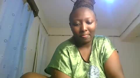 Snapshot of sweetrose2049 chatting on 06-07-26, 11:03 Rose Watetu online show from 06-07-26, 11:03