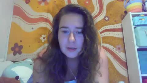 Snapshot of sweetrosiered chatting on 06-24-26, 04:06 sweetrosiered online show from 06-24-26, 04:06