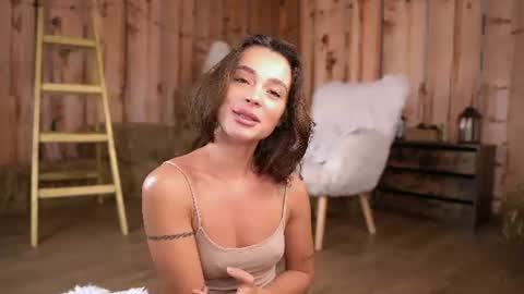 Snapshot of sweetrossie chatting on 07-29-26, 06:22 Rose online show from 07-29-26, 06:22