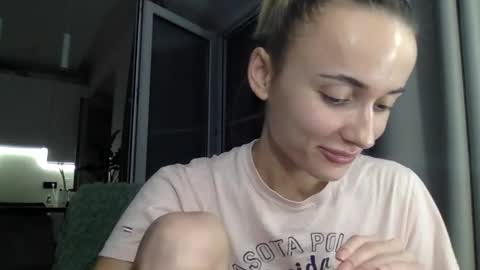 sweetsatalana online show from 05-15-26, 10:28