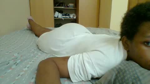 sweetshilah online show from 10-10-25, 01:59