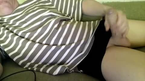 Snapshot of sweetsinner83 chatting on 05-22-26, 09:09 sweetsinner83 online show from 05-22-26, 09:09