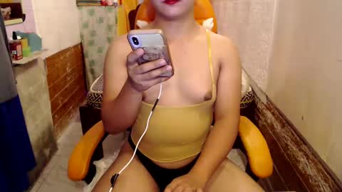 Snapshot of sweetsofia24 chatting on 01-31-25, 06:14 Sofia online show from 01-31-25, 06:14