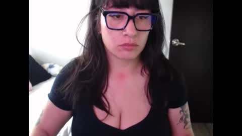   Sophie   online show from 05-26-26, 06:26
