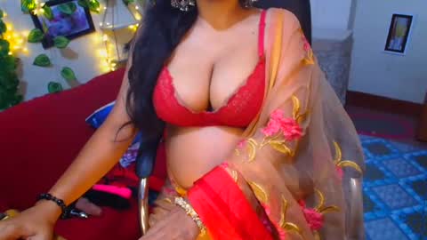 SweetSour online show from 12-15-25, 01:32