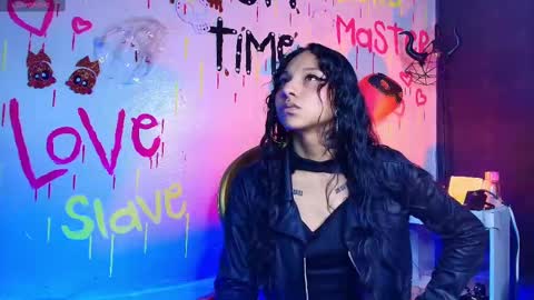 Sweett pleasure online show from 11-17-25, 02:01