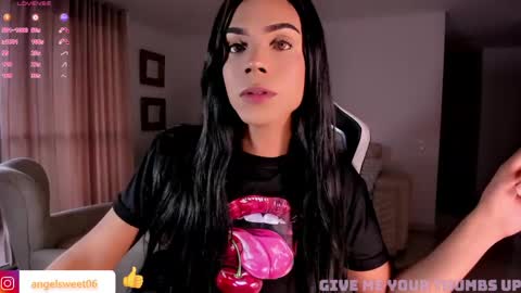 Snapshot of sweett_shinexx chatting on 05-28-26, 07:22 angel online show from 05-28-26, 07:22