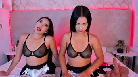 Snapshot of sweettemptatiionn chatting on 05-02-26, 03:11 candy scarlett online show from 05-02-26, 03:11