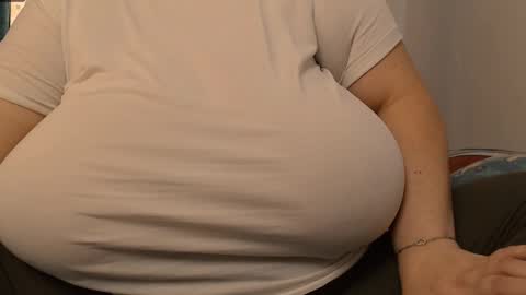 Maya online show from 02-22-25, 09:23