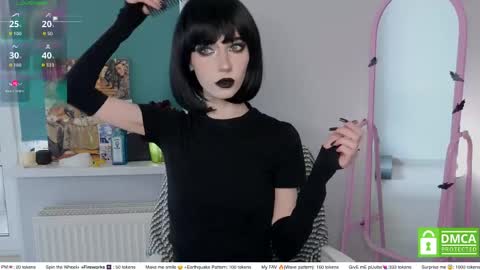 Snapshot of sweetuniporn chatting on 04-25-26, 07:22 Elis a little vacation Ill be here Saturday my schedules in bio online show from 04-25-26, 07:22