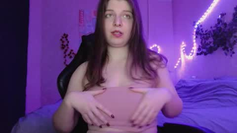 Viya online show from 09-25-25, 04:11