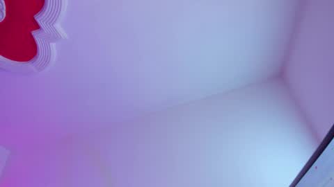 Snapshot of sweetx__cherry chatting on 04-27-26, 02:04 sweetx__cherry online show from 04-27-26, 02:04