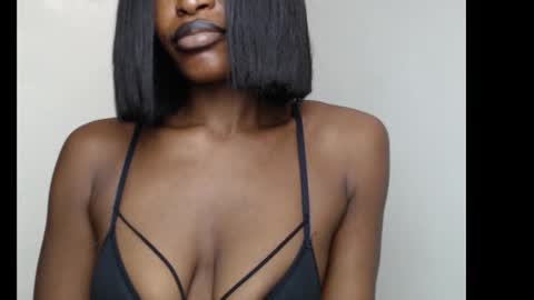 sweetxxboobsx online show from 10-12-25, 09:30