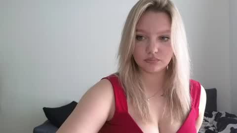Betty online show from 07-10-26, 04:06