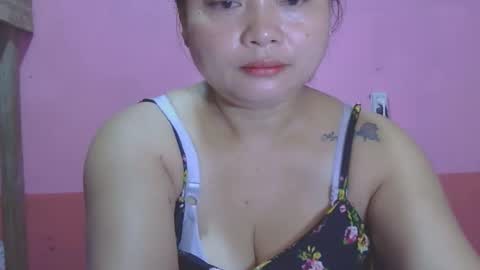 sweety_curvy09 online show from 03-23-26, 12:58