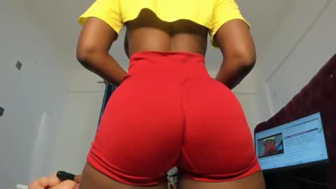 Snapshot of sweety_shawtys chatting on 04-24-26, 04:37 shawtyshasha online show from 04-24-26, 04:37
