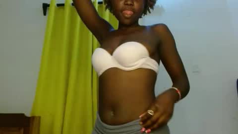 Dolly online show from 02-27-26, 03:17