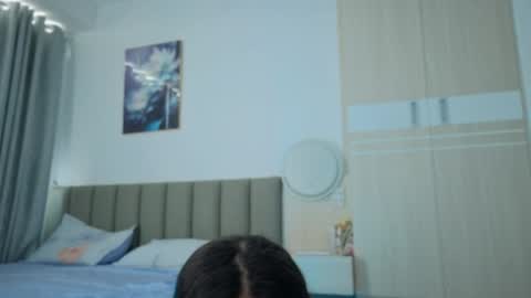 Vikky online show from 05-08-26, 12:16