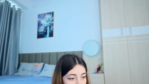 Vikky online show from 05-27-26, 12:07