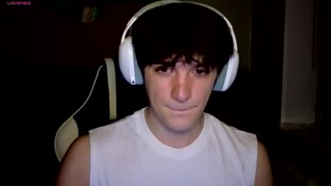 Snapshot of sweetyangeel chatting on 03-26-26, 04:45 Alex online show from 03-26-26, 04:45