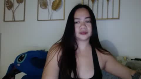 Snapshot of sweetyasian_ chatting on 09-16-25, 01:34 stacey online show from 09-16-25, 01:34