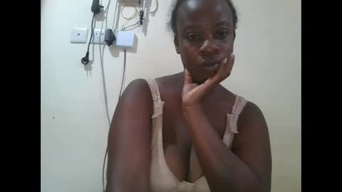 sweetyass25 online show from 09-12-25, 04:45