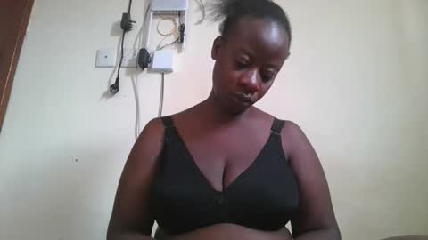 sweetyass25 online show from 09-14-25, 06:23