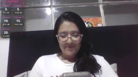 sweetyypeach online show from 10-14-25, 11:05